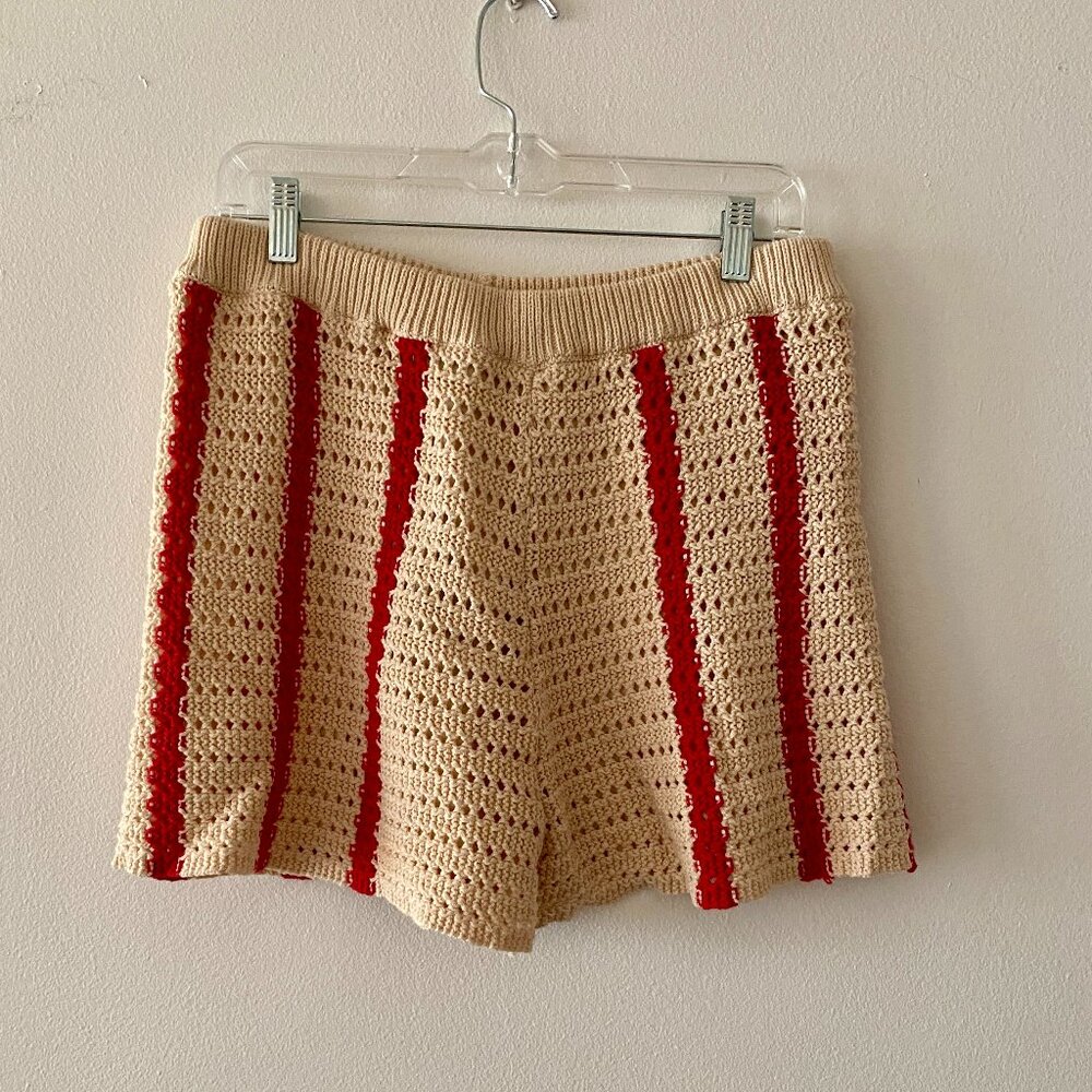 NWT Le Lis Striped Knit High-Waisted Shorts, Size L
